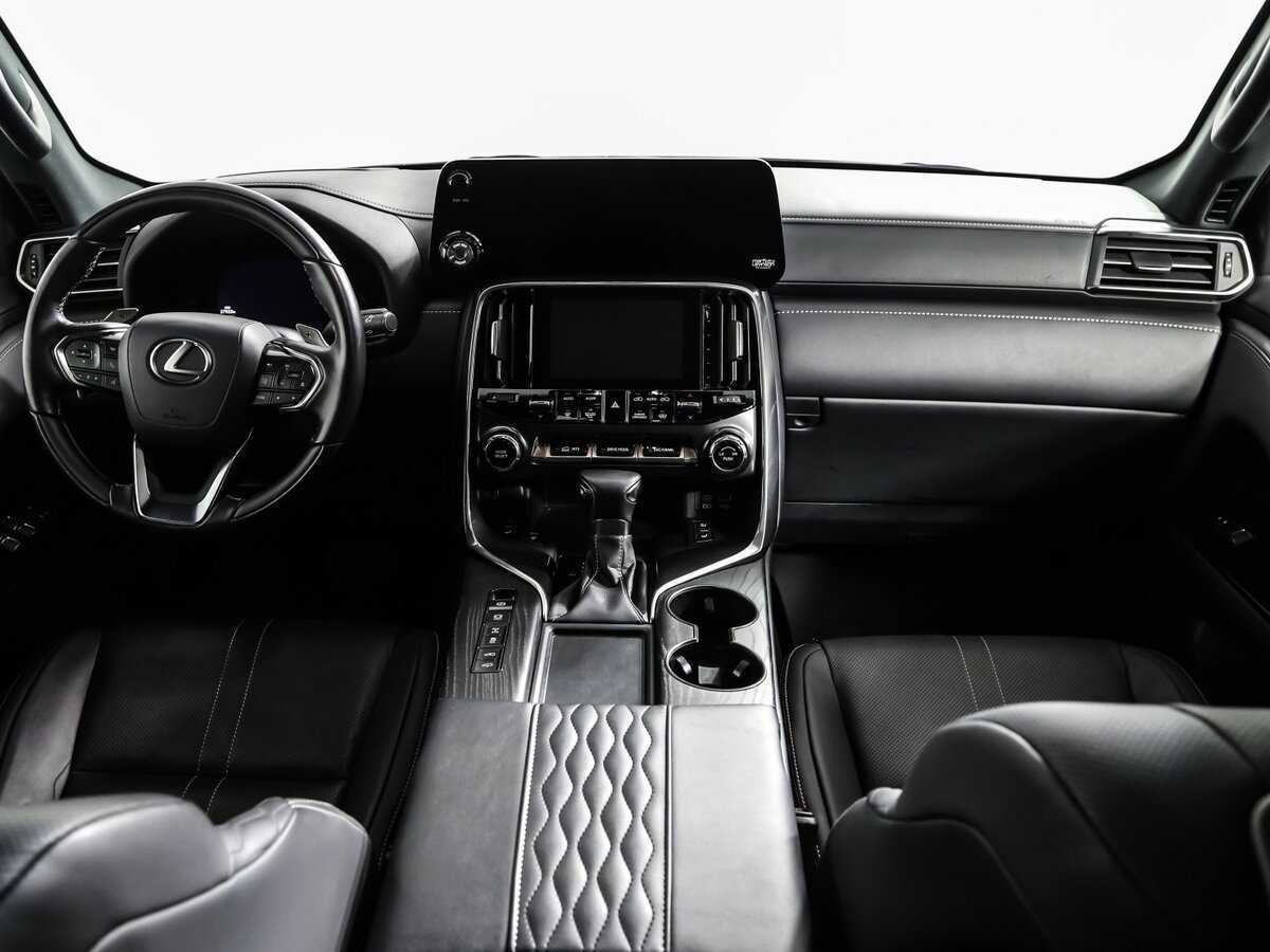 Lexus LX 600, 2023 Фото №11