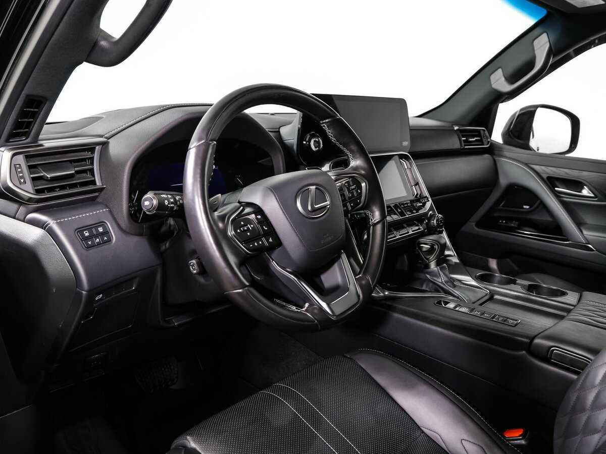 Lexus LX 600, 2023 Фото №12