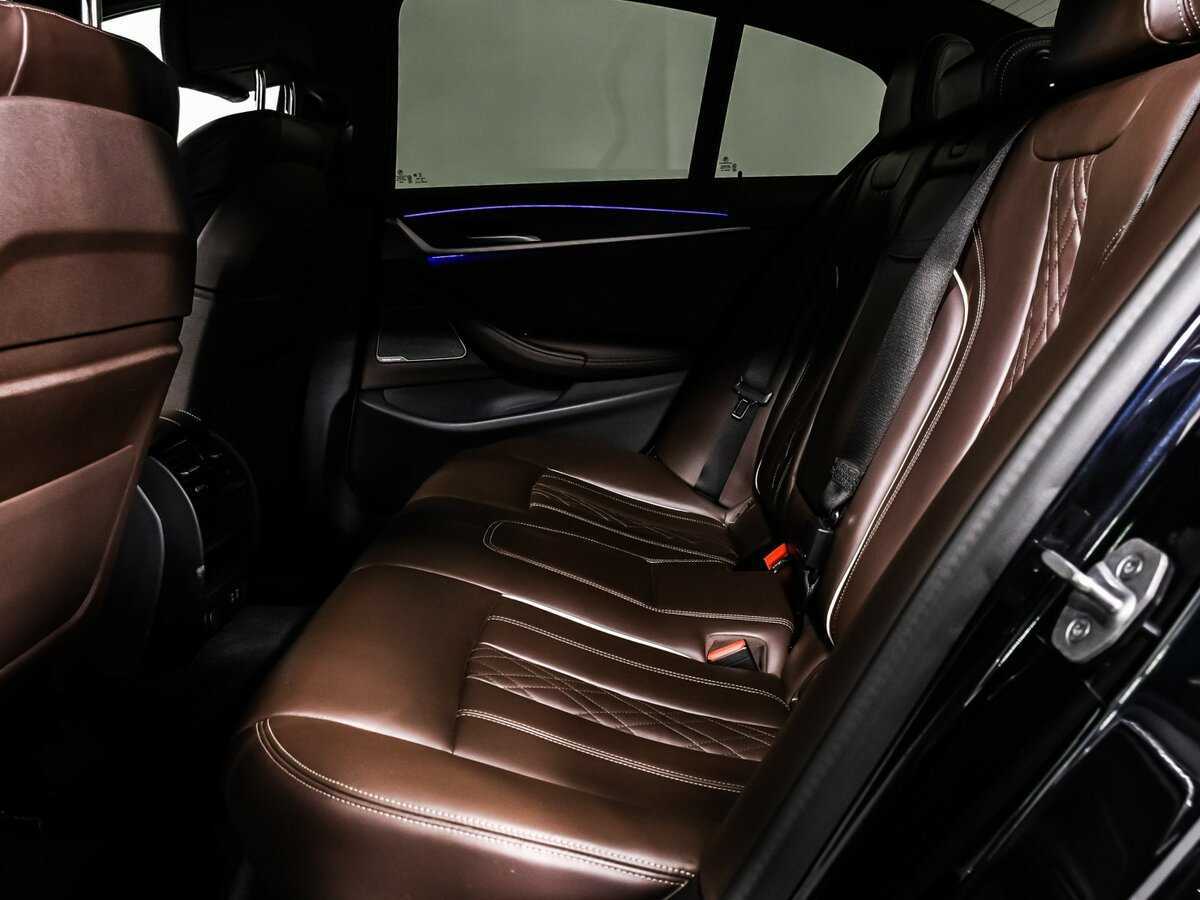 BMW 5 серии 530d xDrive, 2020 Фото №13