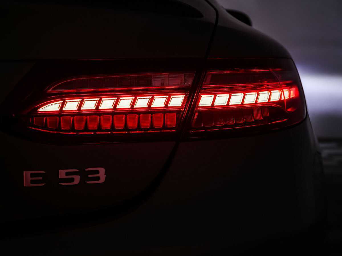 Mercedes-Benz E-Класс AMG 53 AMG, 2021 Фото №23