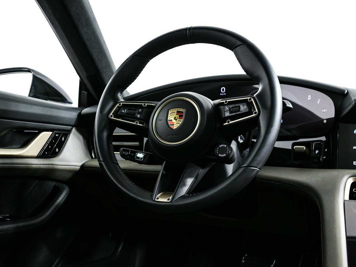 Porsche Taycan Turbo S, 2021 Фото №19