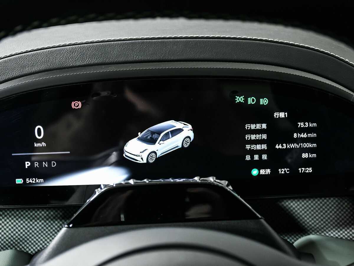 Zeekr 001 100 kWh, 2024 Фото №10