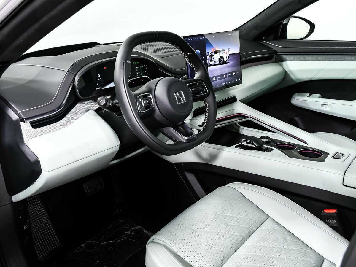 Zeekr 001 100 kWh, 2024 Фото №12