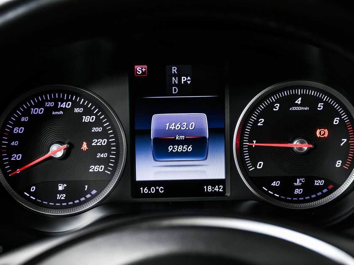 Mercedes-Benz GLC 300, 2016 Фото №10