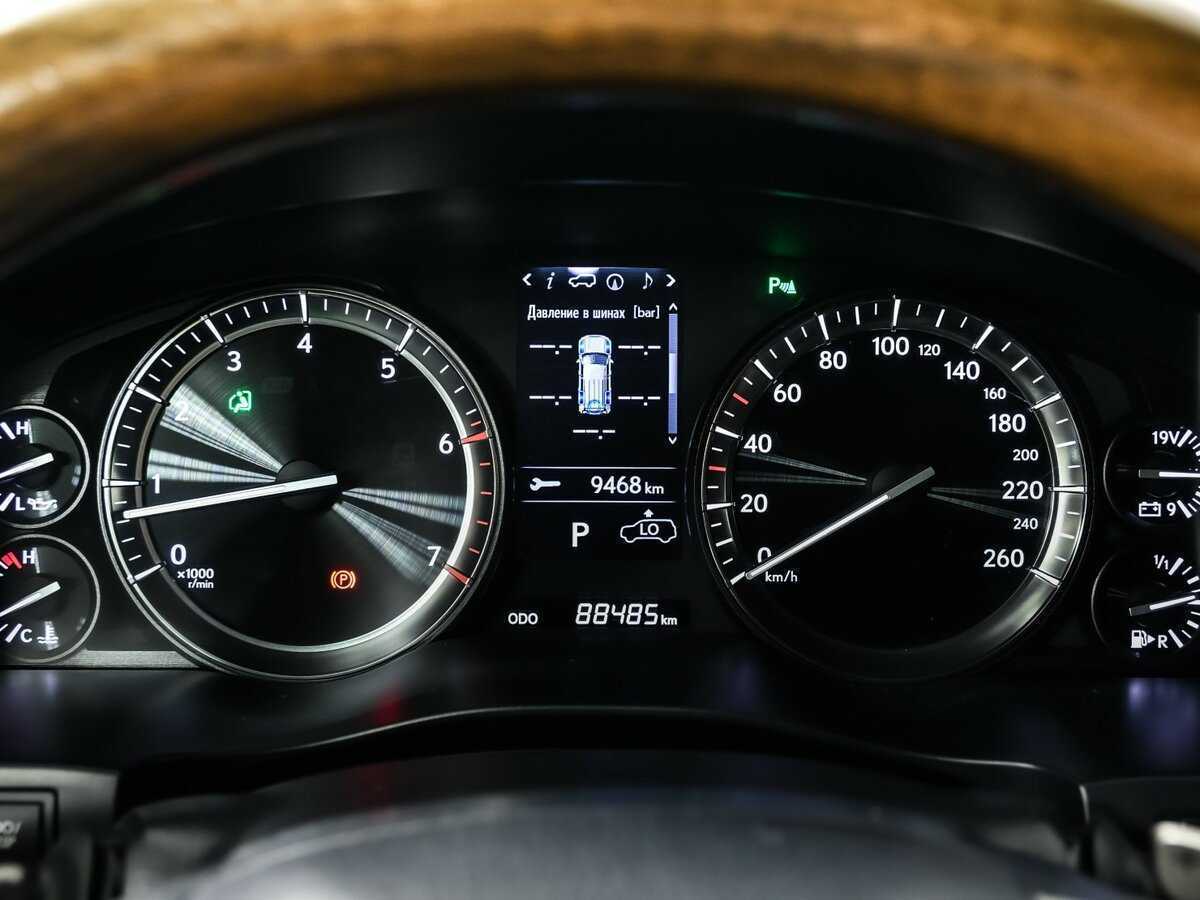 Lexus LX 570, 2017 Фото №10