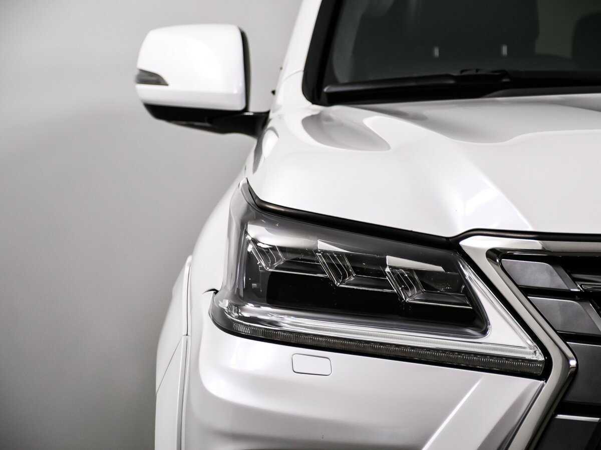 Lexus LX 570, 2017 Фото №16