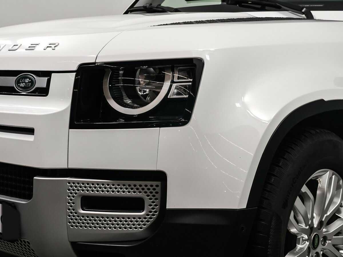 Land Rover Defender 110, 2021 Фото №14