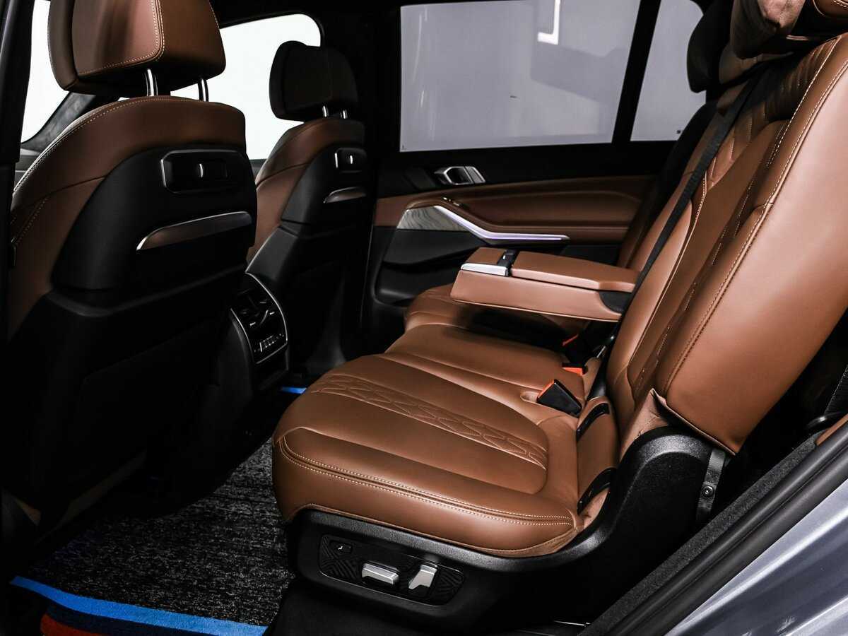 BMW X7 40d, 2023 Фото №13