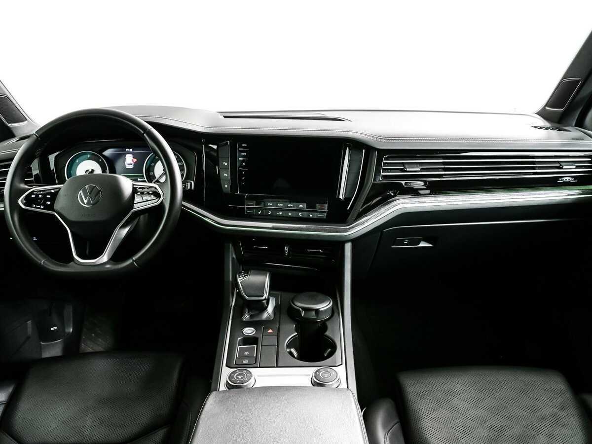 Volkswagen Touareg, 2021 Фото №11