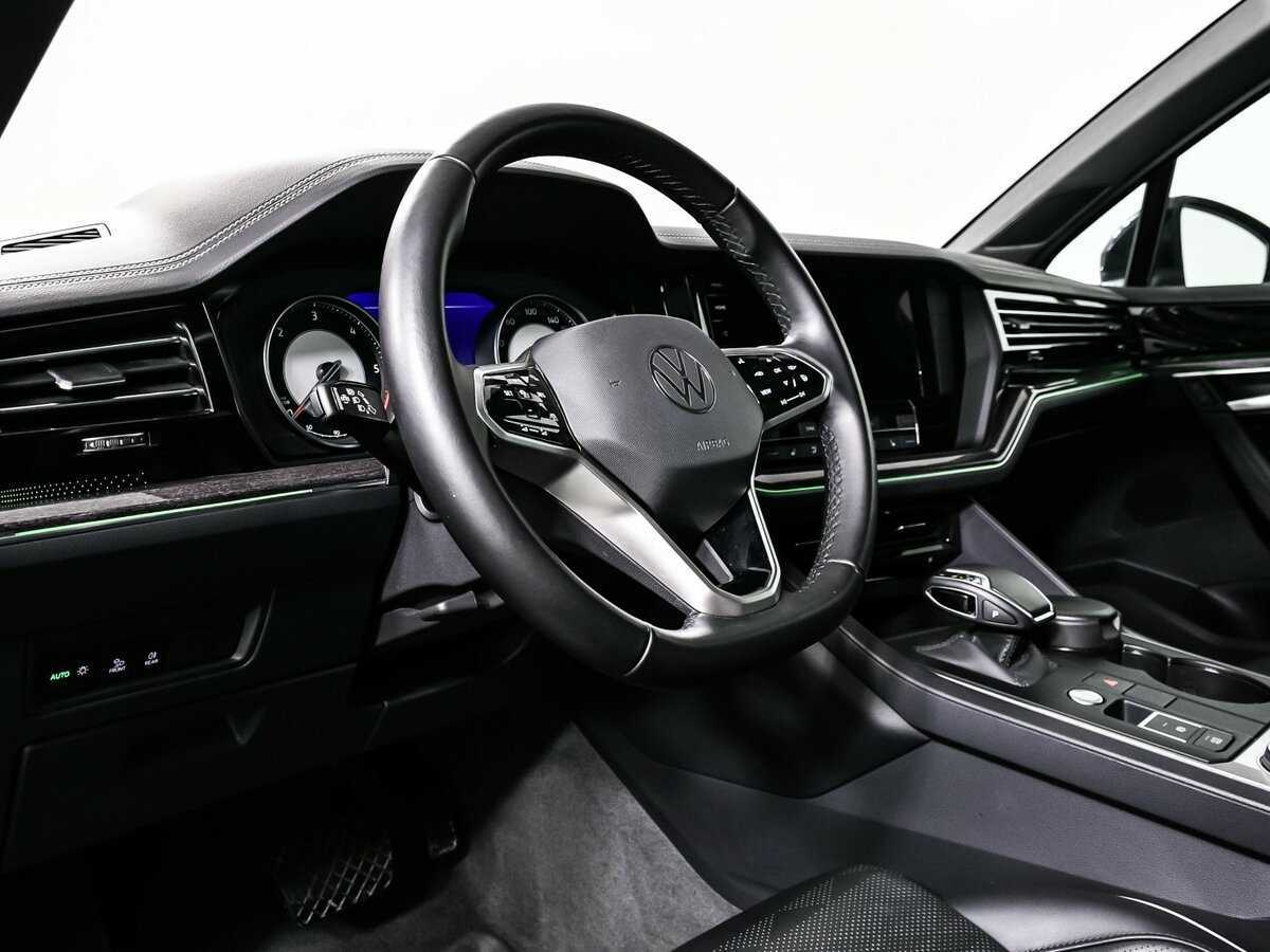 Volkswagen Touareg, 2021 Фото №13