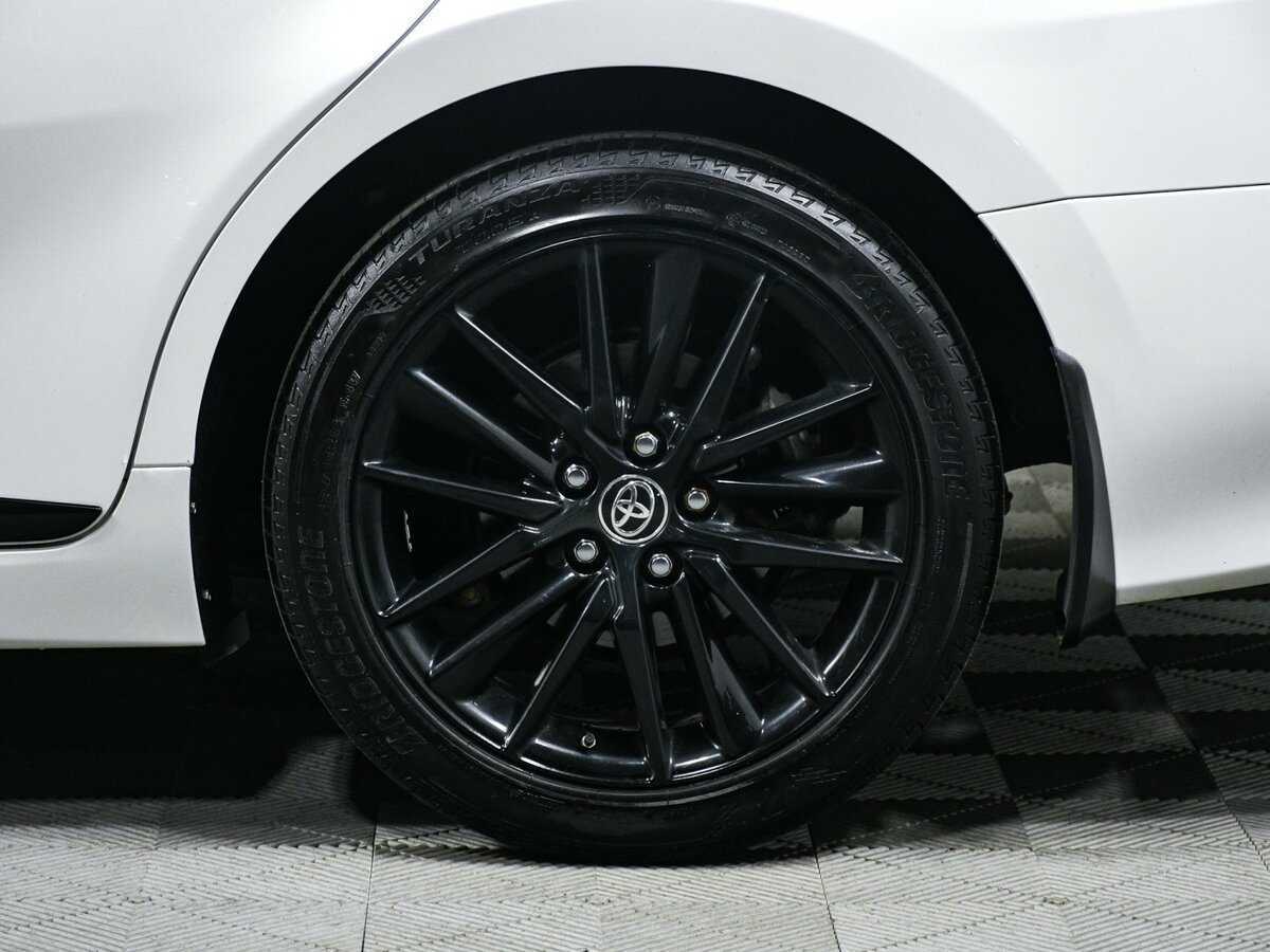 Toyota Camry, 2021 Фото №14