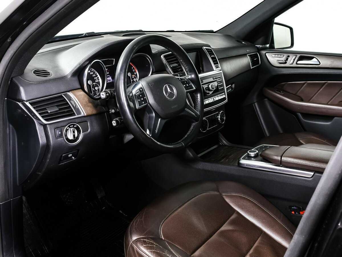 Mercedes-Benz GL-Класс 400, 2014 Фото №12