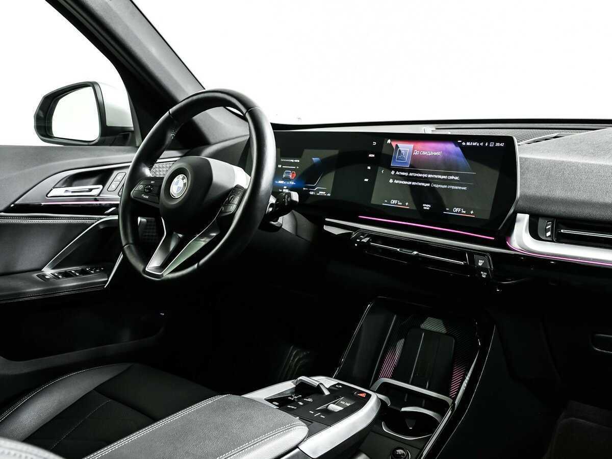 BMW X1 28i xDrive, 2023 Фото №9