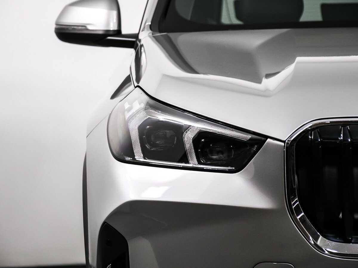 BMW X1 28i xDrive, 2023 Фото №15