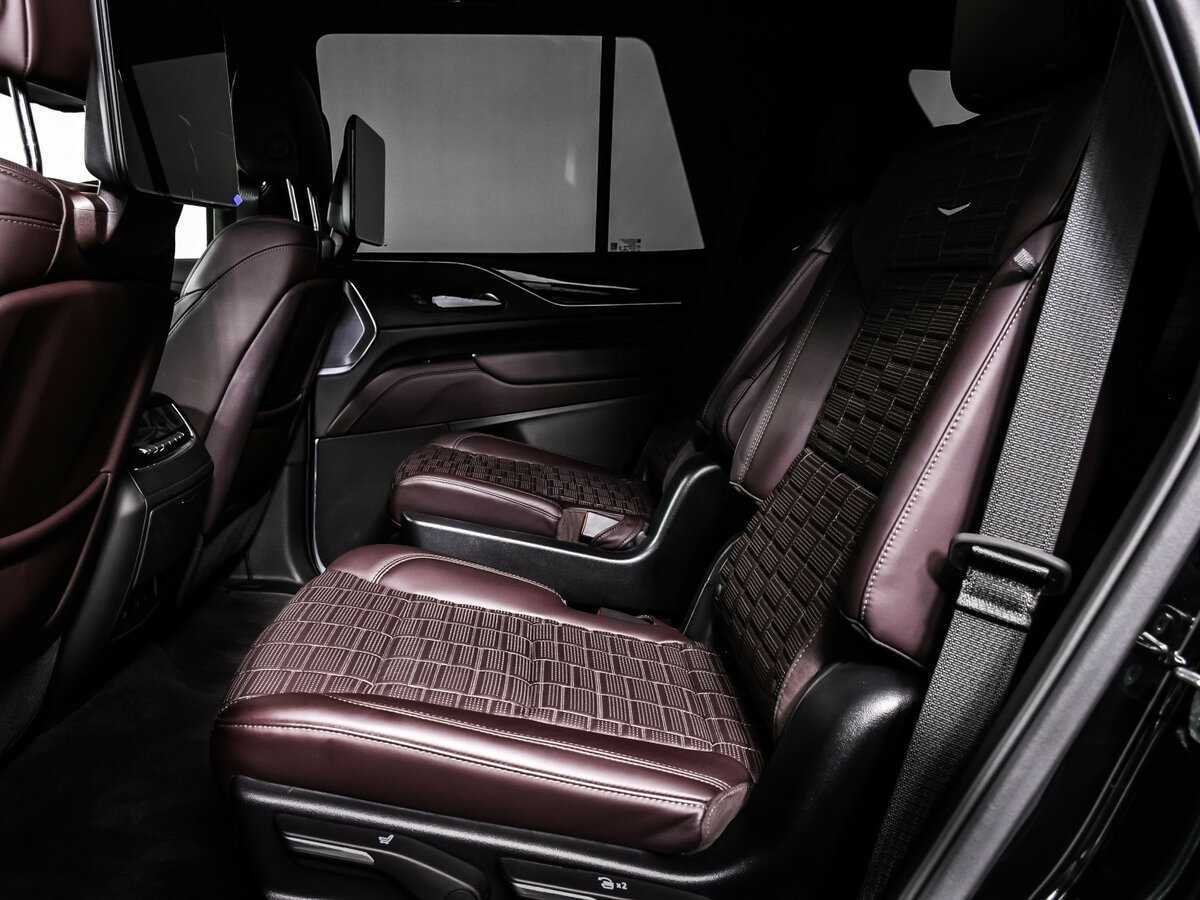 Cadillac Escalade-V, 2022 Фото №14