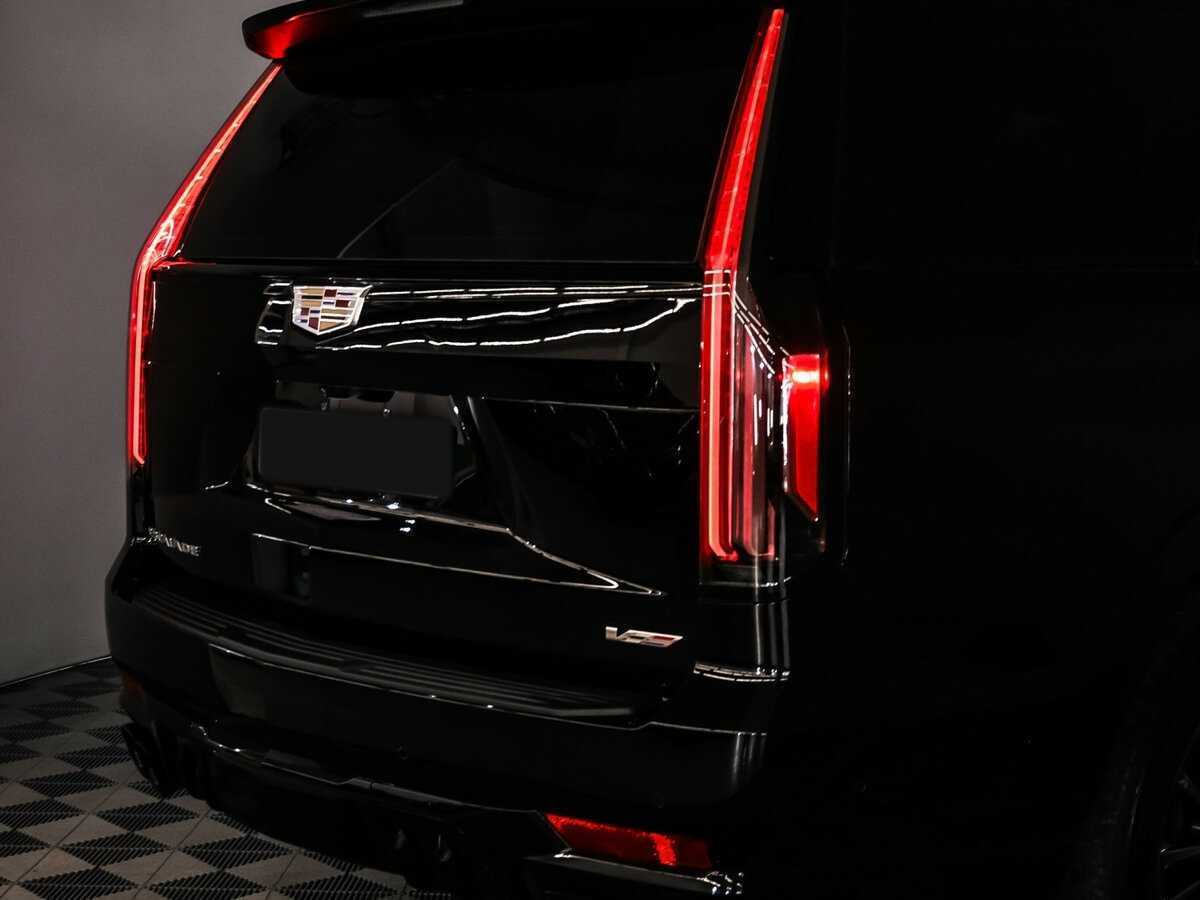 Cadillac Escalade-V, 2022 Фото №21
