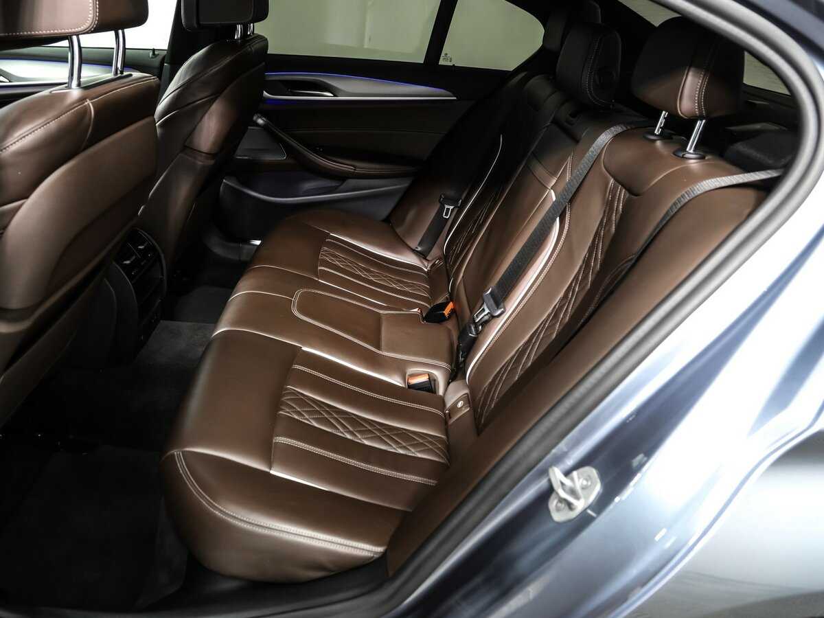 BMW 5 серии 530d xDrive, 2020 Фото №14