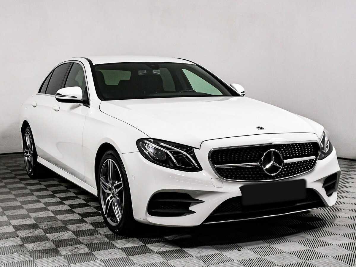 Mercedes-Benz E-Класс 220 d, 2019 - 66 810 км. | Фото №3