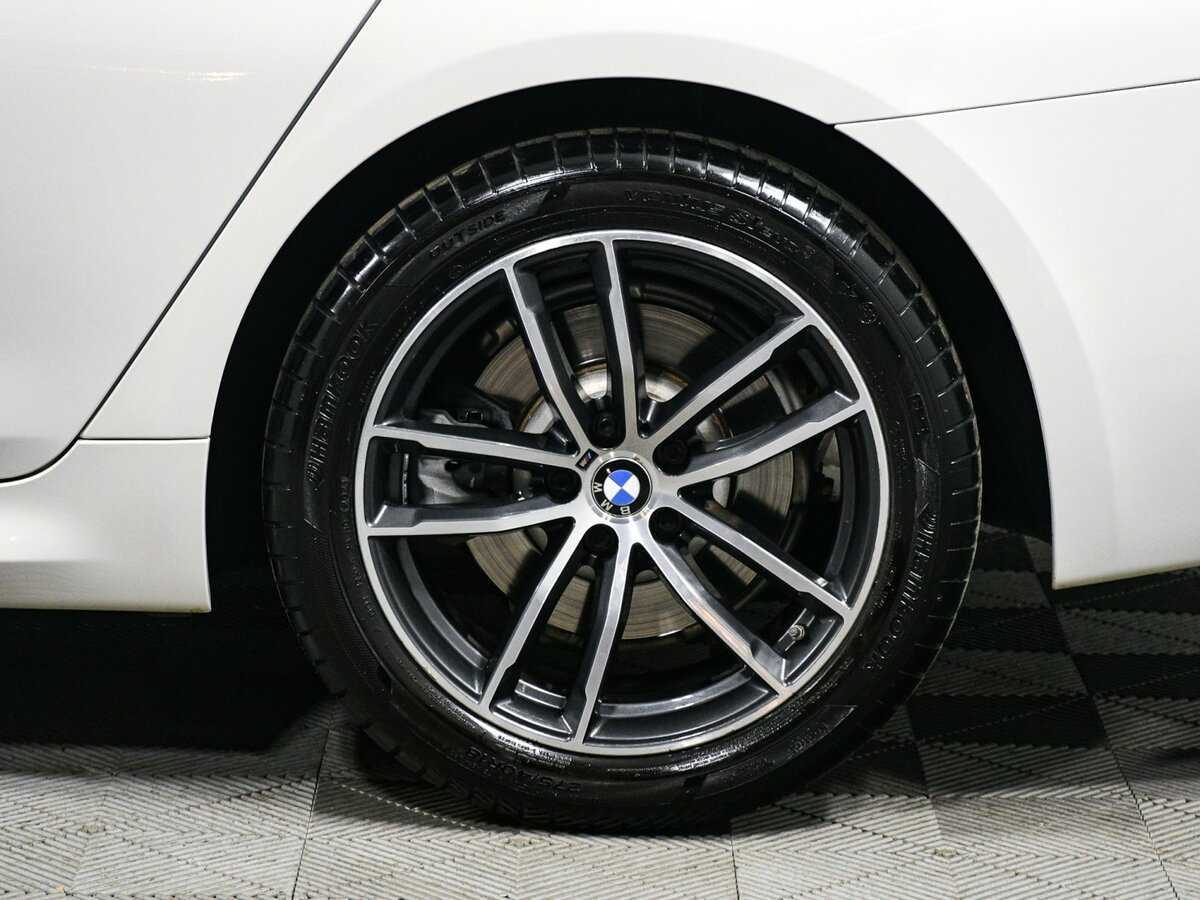 BMW 5 серии 520d xDrive, 2020 Фото №14