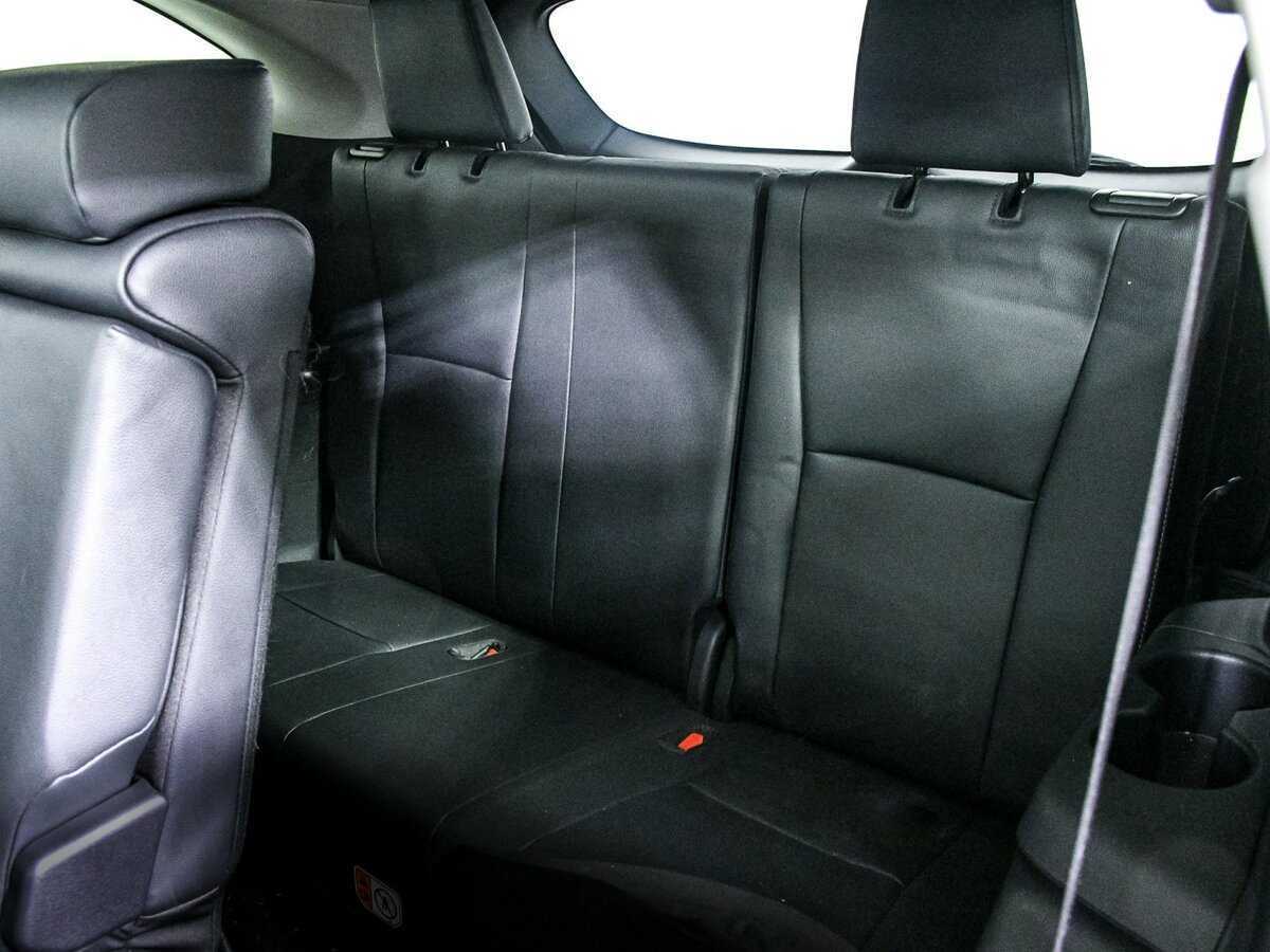 Toyota Highlander, 2023 Фото №12