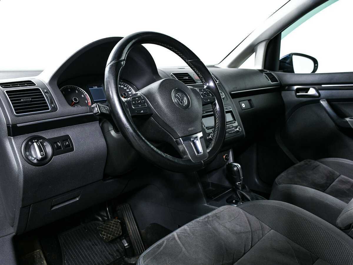 Volkswagen Touran, 2012 Фото №13