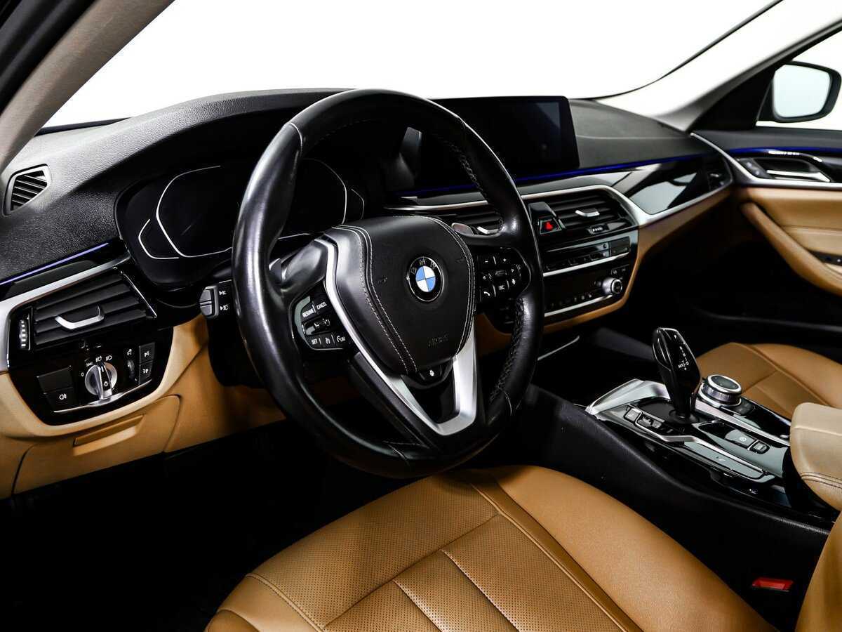 BMW 5 серии 520i, 2020 Фото №12