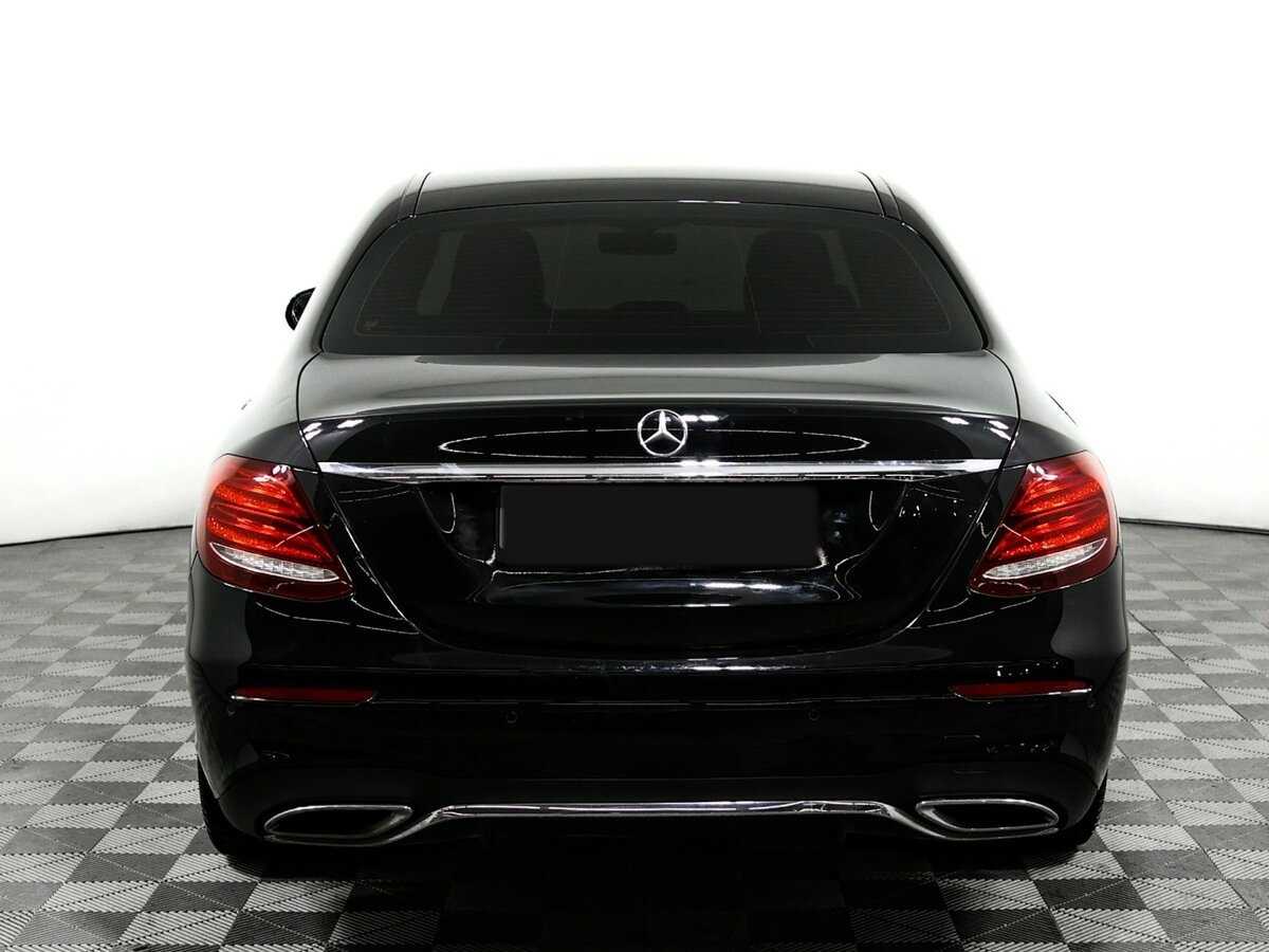 Mercedes-Benz E-Класс 220 d, 2019 - 130 000 км. | Фото №5