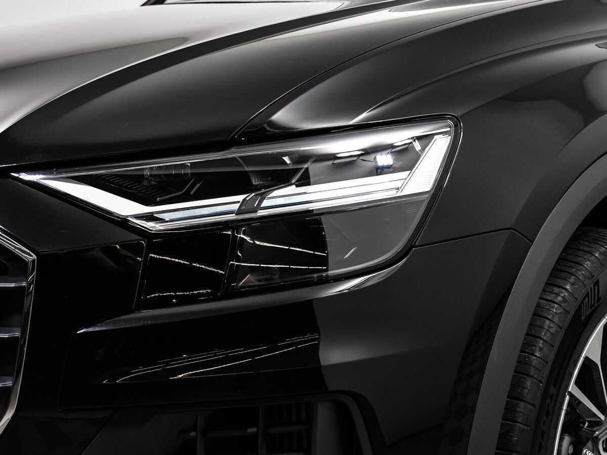 Audi Q8 55 TFSI, 2022 Фото №14