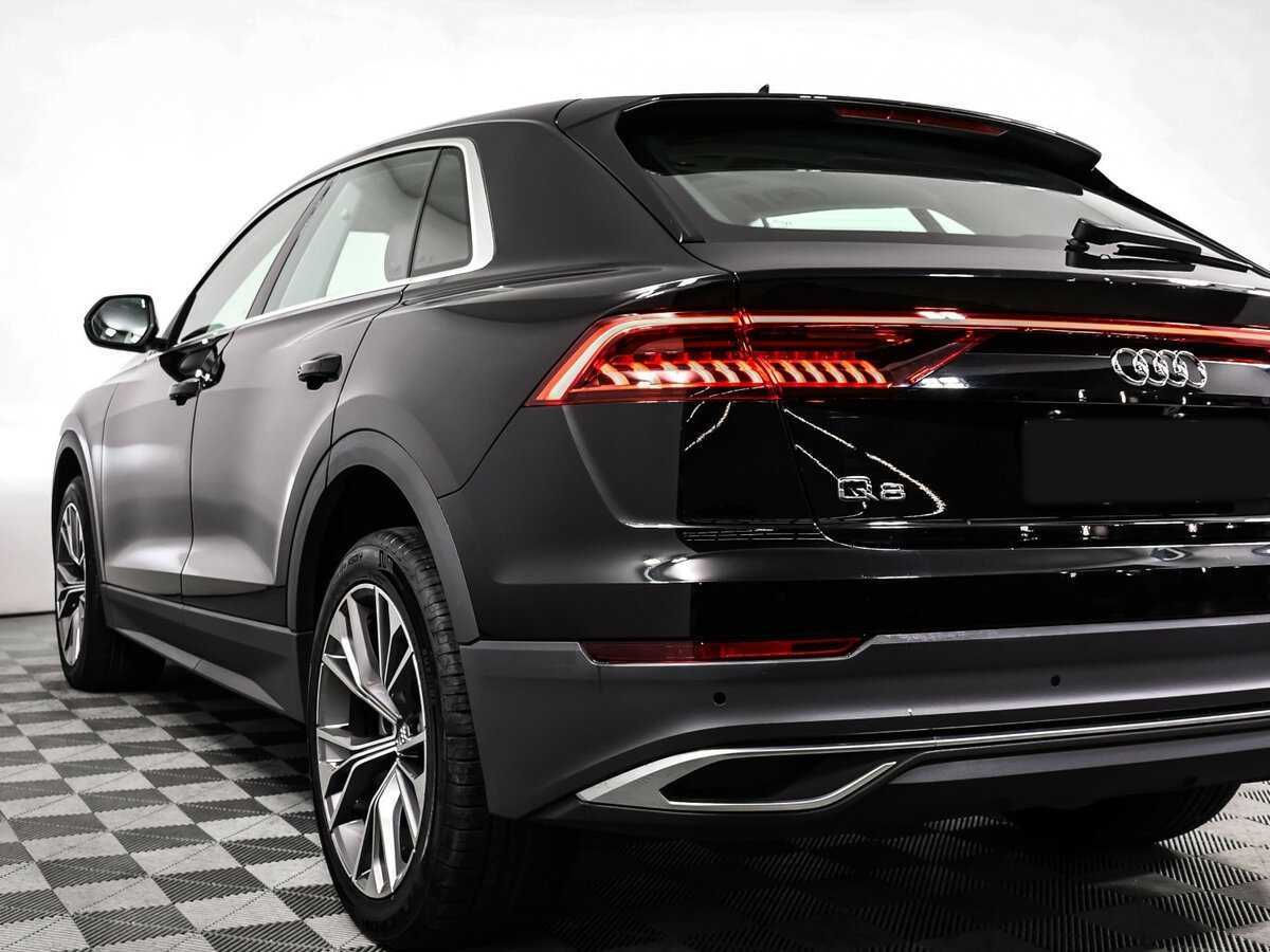 Audi Q8 55 TFSI, 2022 Фото №19