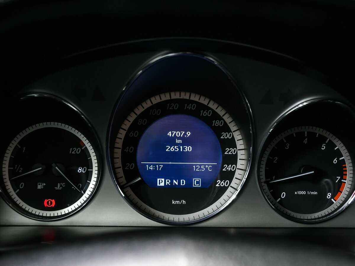 Mercedes-Benz GLK-Класс 350, 2009 Фото №10