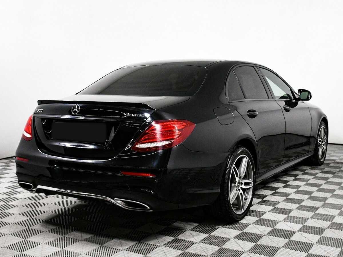 Mercedes-Benz E-Класс 300, 2019 Фото №5