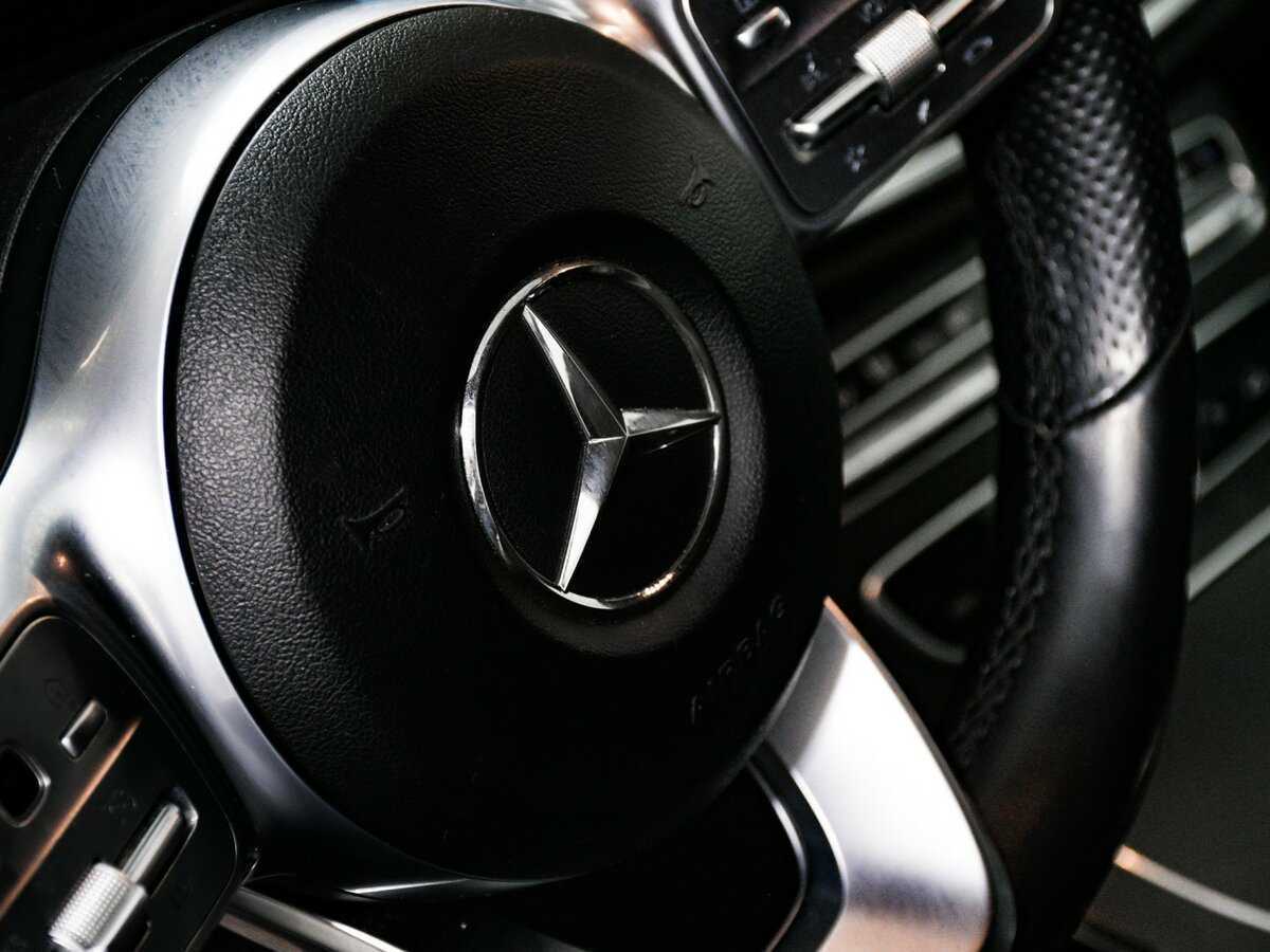 Mercedes-Benz E-Класс 300, 2019 Фото №14