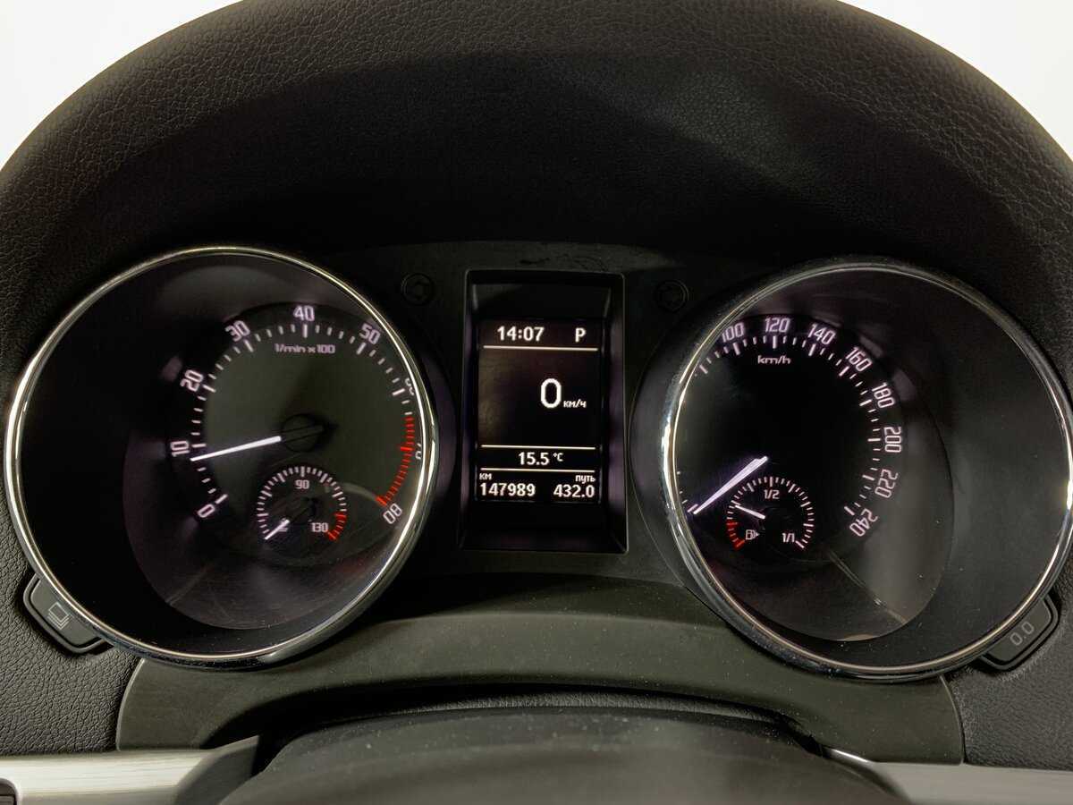 Skoda Yeti, 2015 Фото №15