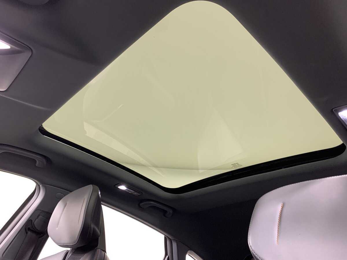 Changan UNI-V, 2023 Фото №19