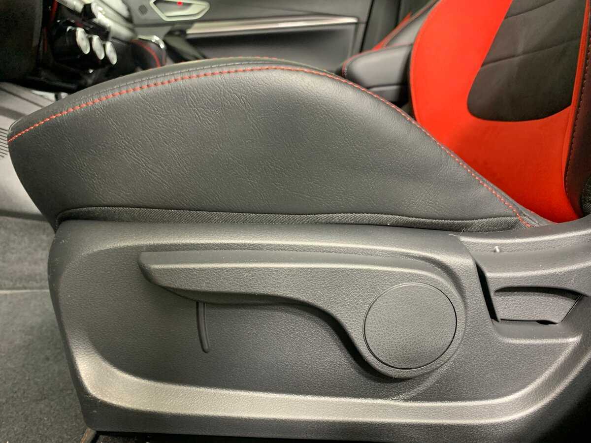 Lada (ВАЗ) Vesta SW Sportline, 2024 Фото №15