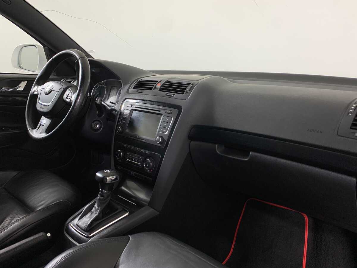 Skoda Octavia RS, 2012 Фото №13