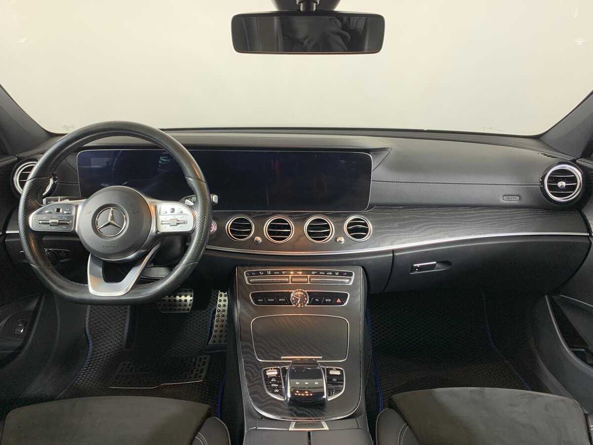 Mercedes-Benz E-Класс 200, 2020 Фото №13