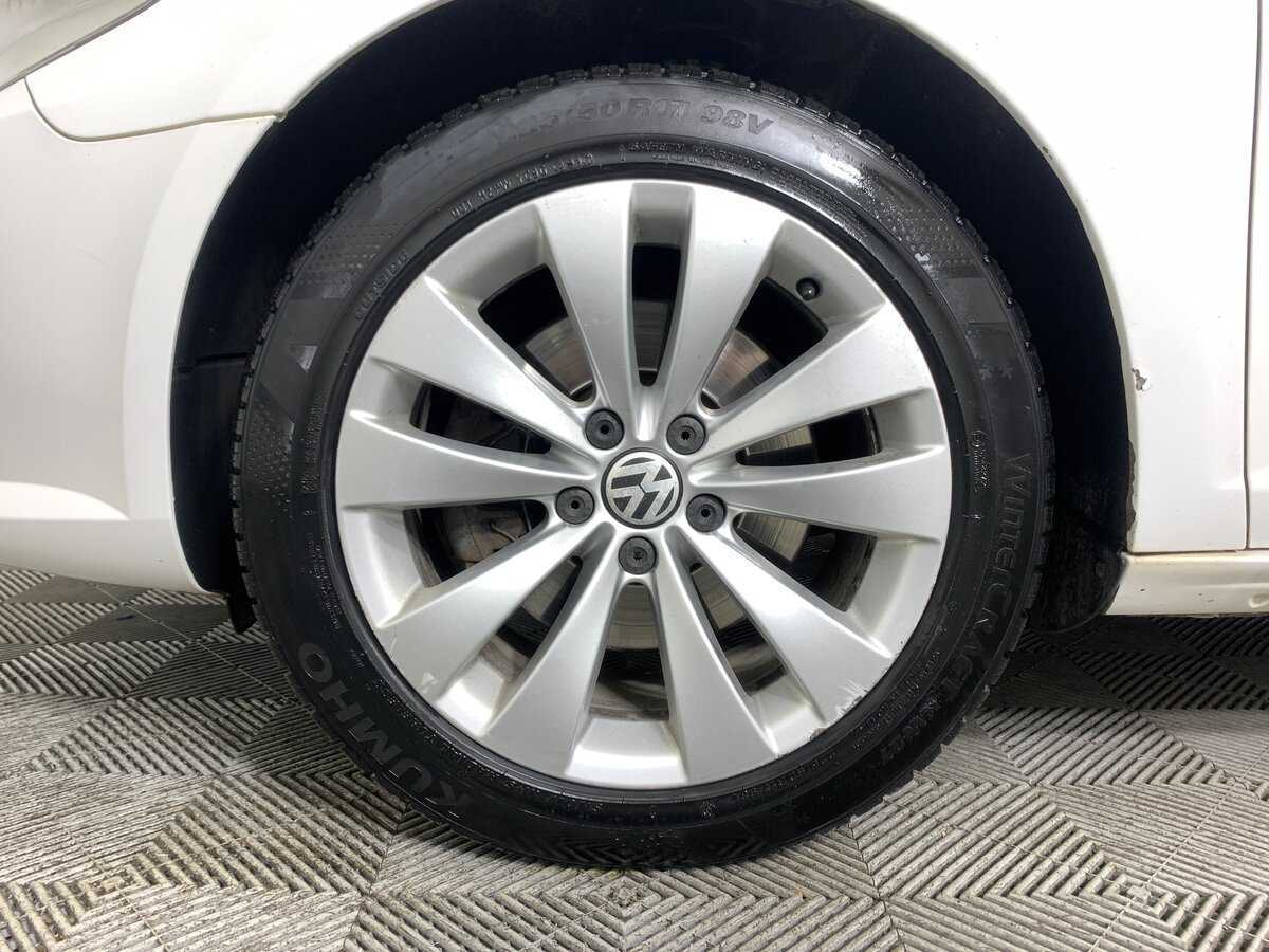 Volkswagen Passat CC, 2011 Фото №9