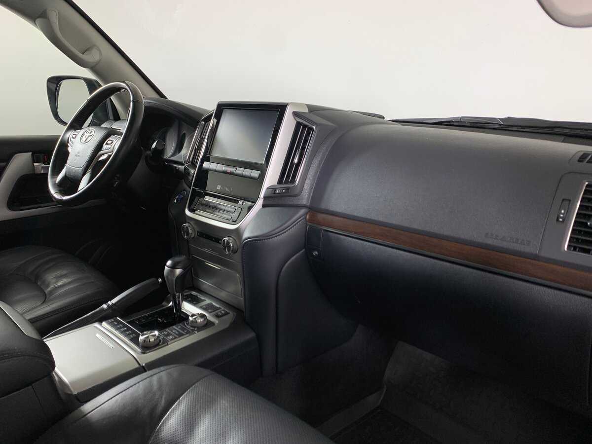 Toyota Land Cruiser, 2018 Фото №14