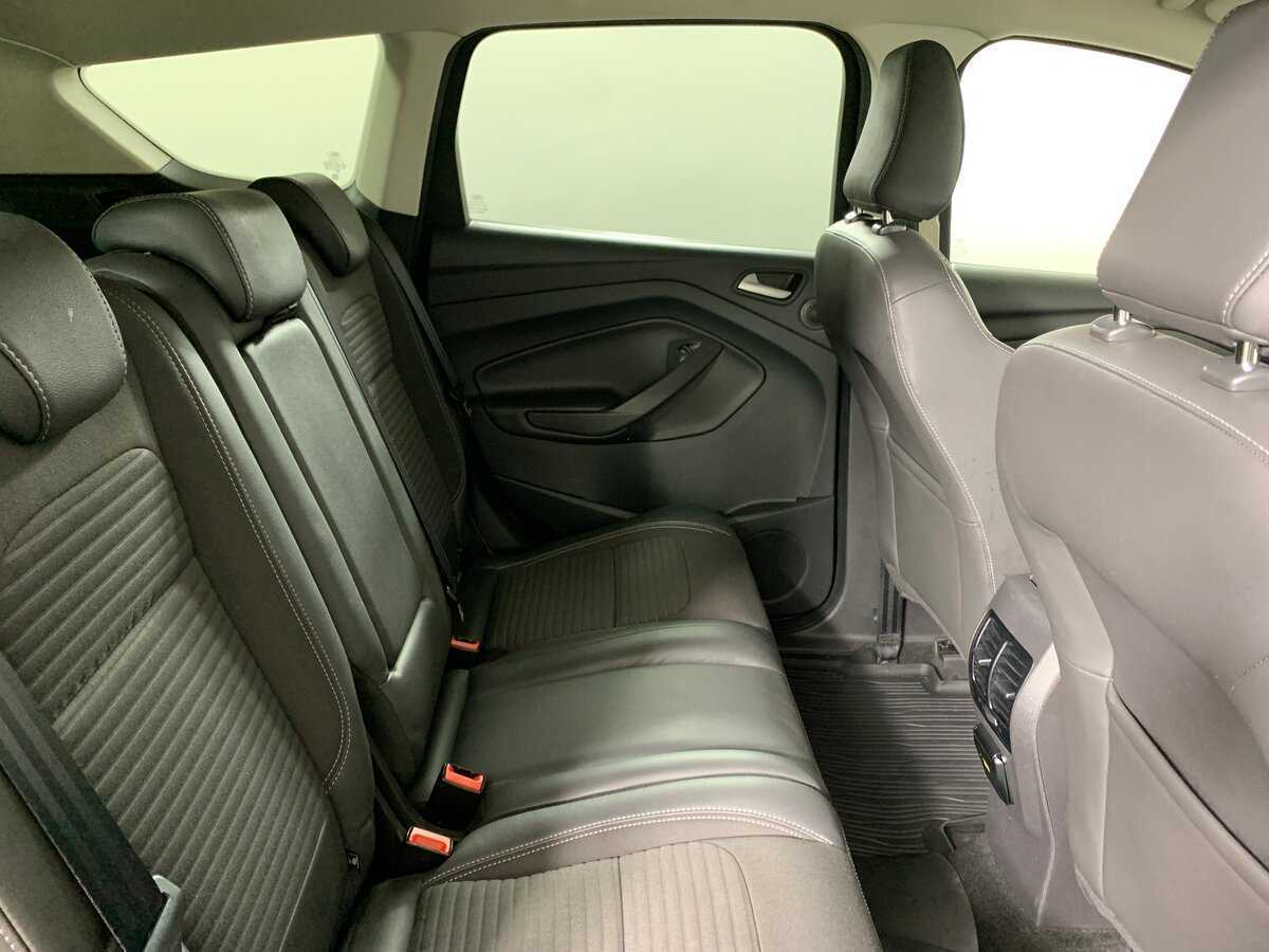 Ford Kuga, 2017 Фото №18