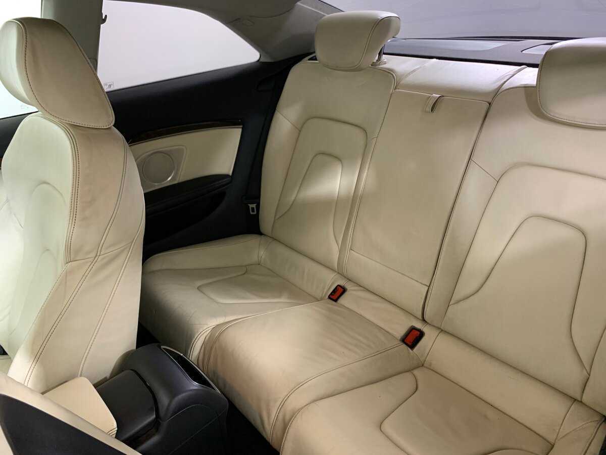 Audi A5, 2009 Фото №19