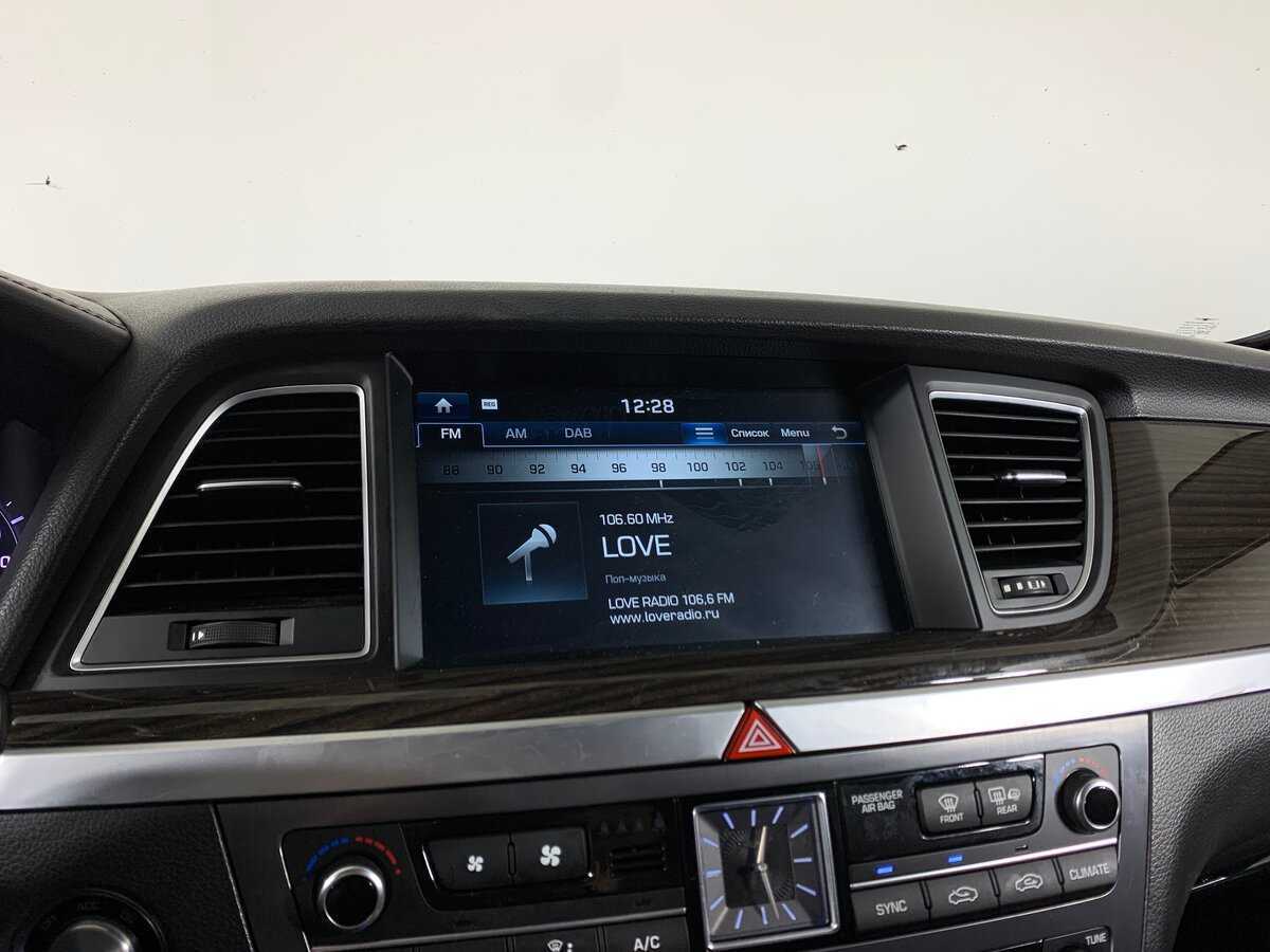 Genesis G80, 2017 Фото №15