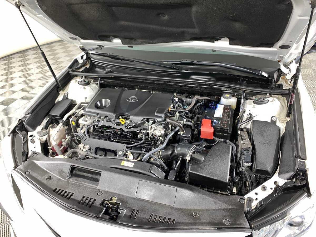 Toyota Camry, 2022 Фото №10