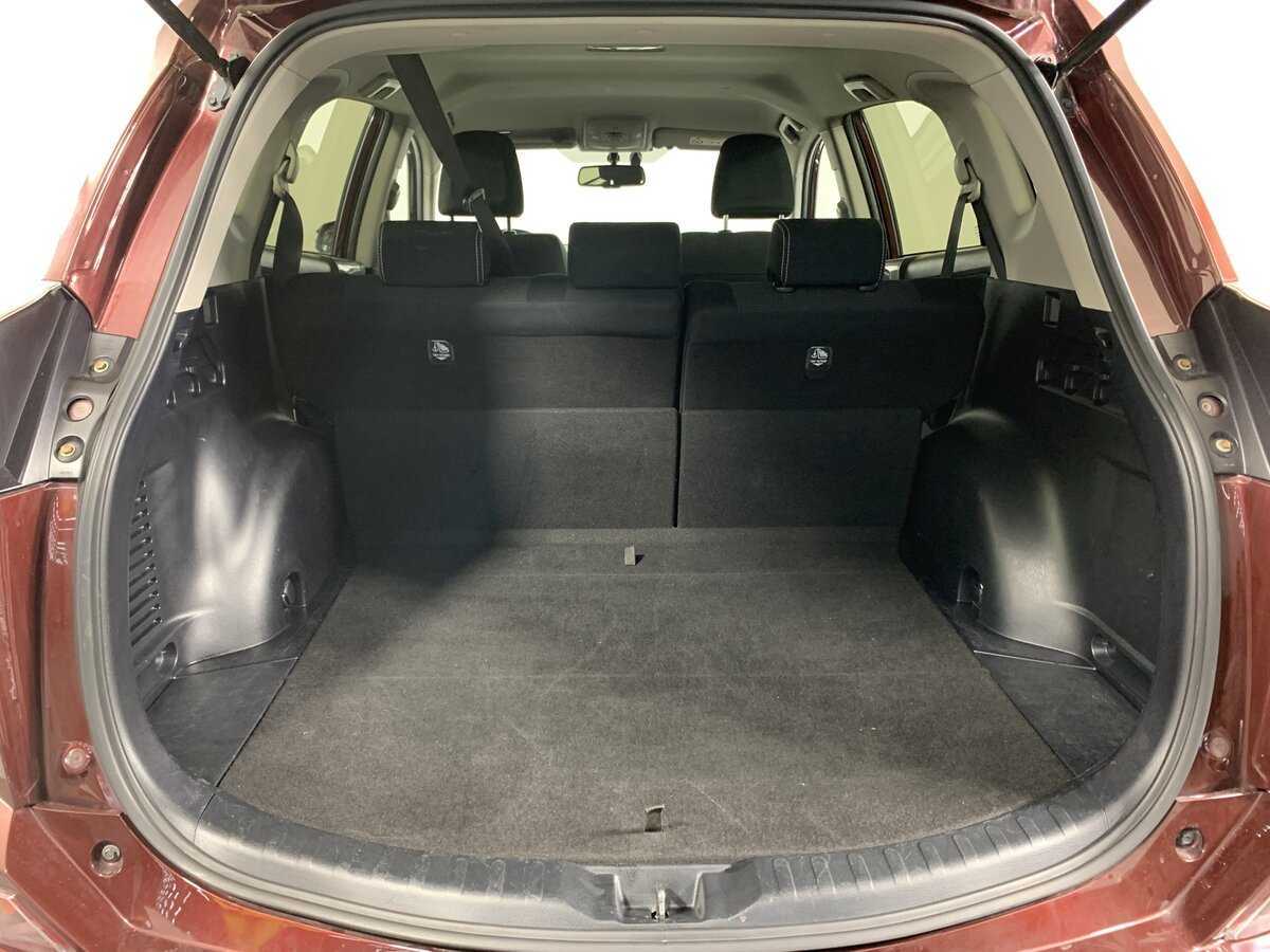 Toyota RAV4, 2018 Фото №20