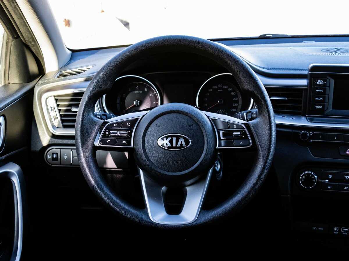 Kia Ceed, 2019 Фото №10