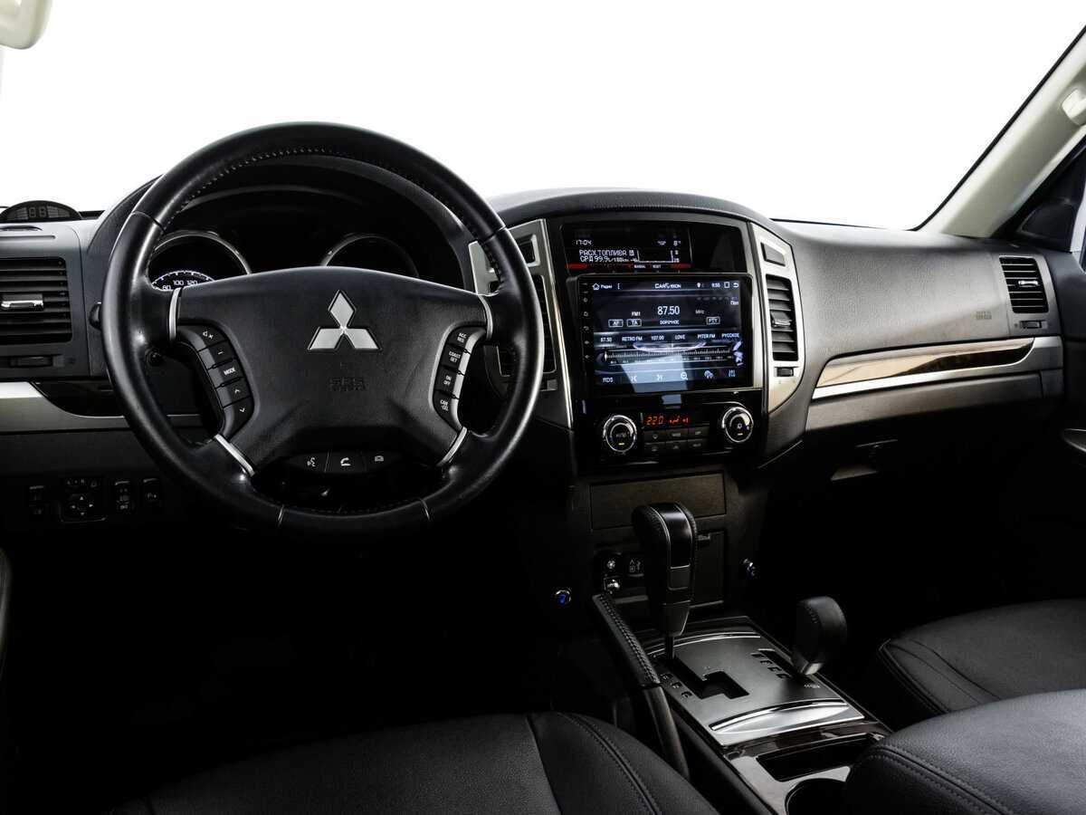 Mitsubishi Pajero, 2021 Фото №8