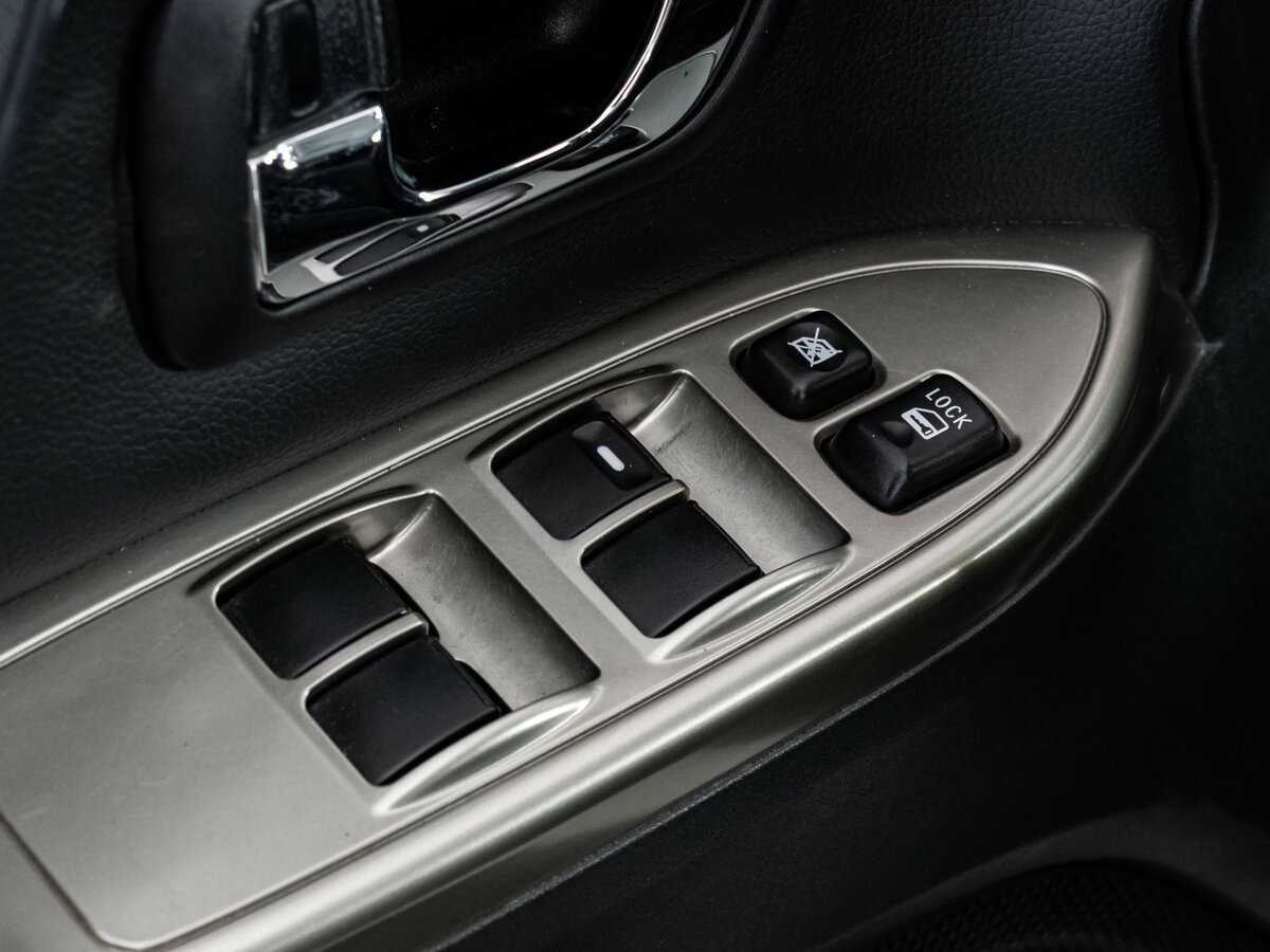 Mitsubishi Pajero, 2021 Фото №22