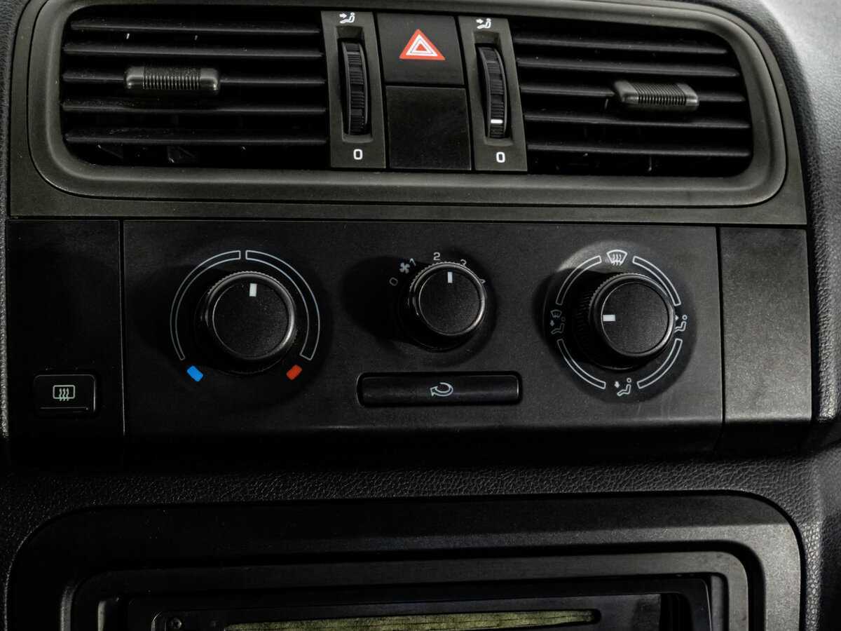 Skoda Fabia, 2008 Фото №12