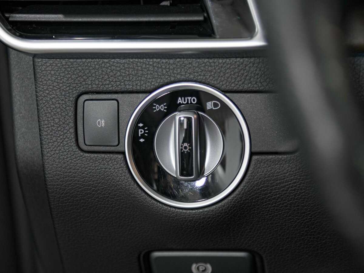 Mercedes-Benz GLE Coupe 350 d, 2018 Фото №16