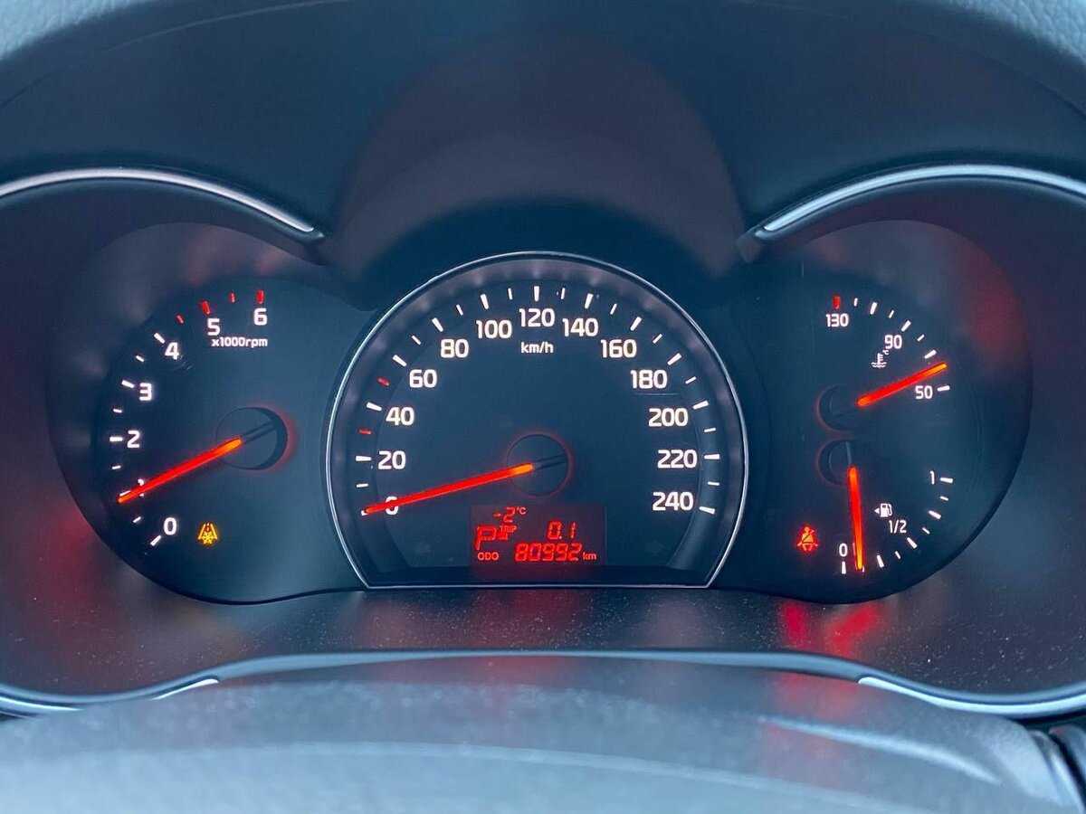 Kia Sorento, 2018 Фото №12